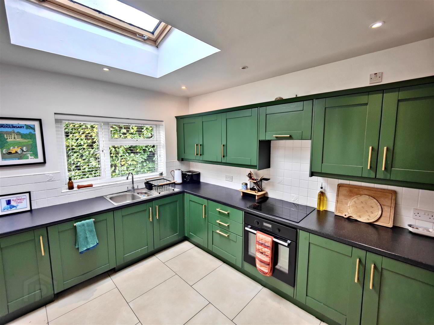 1 Alexandra Gardens 17 of 39