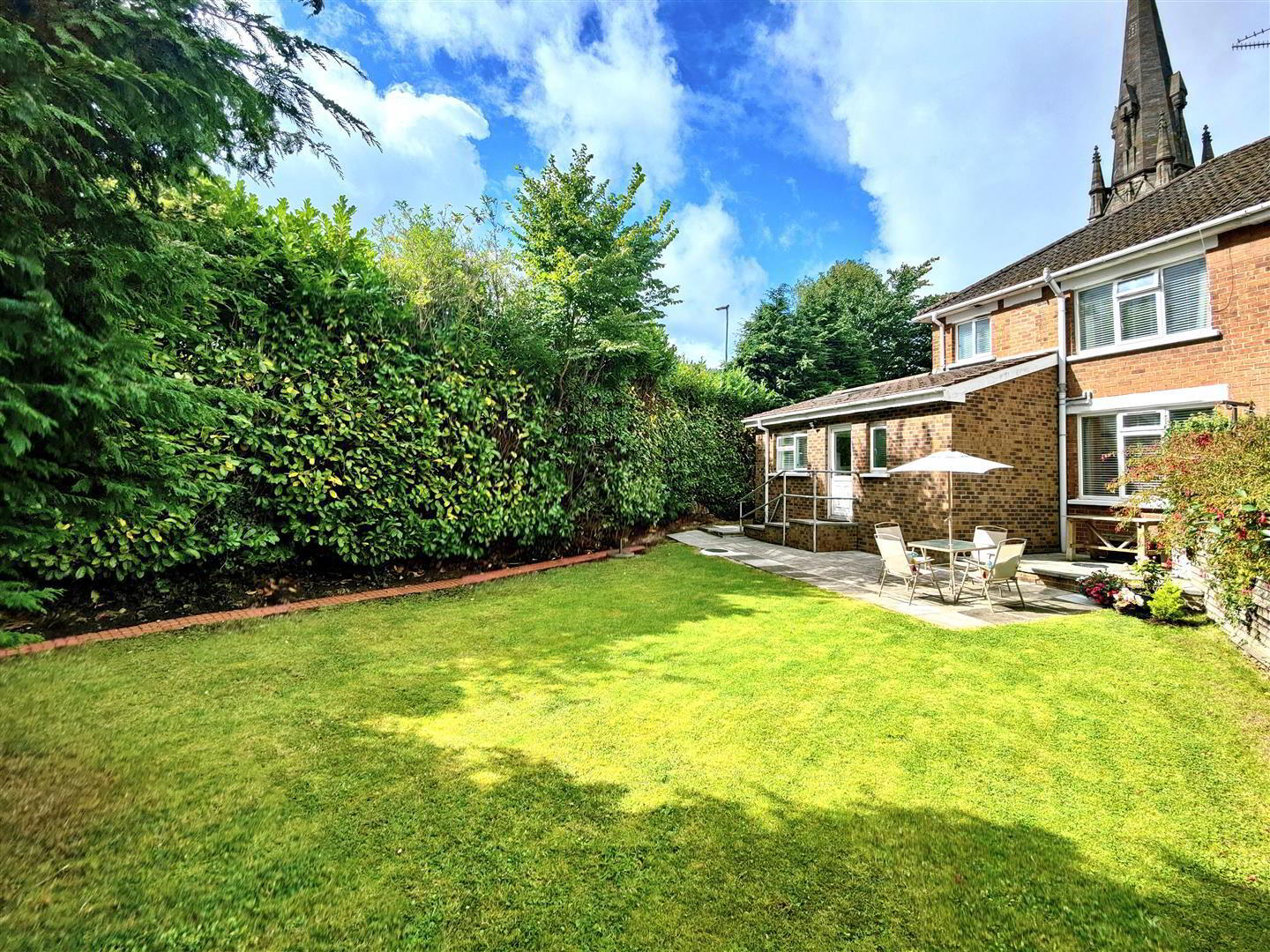1 Alexandra Gardens 34 of 39
