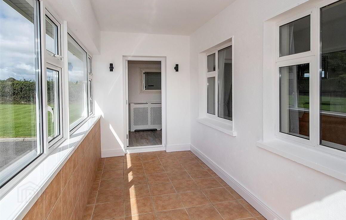 property description image