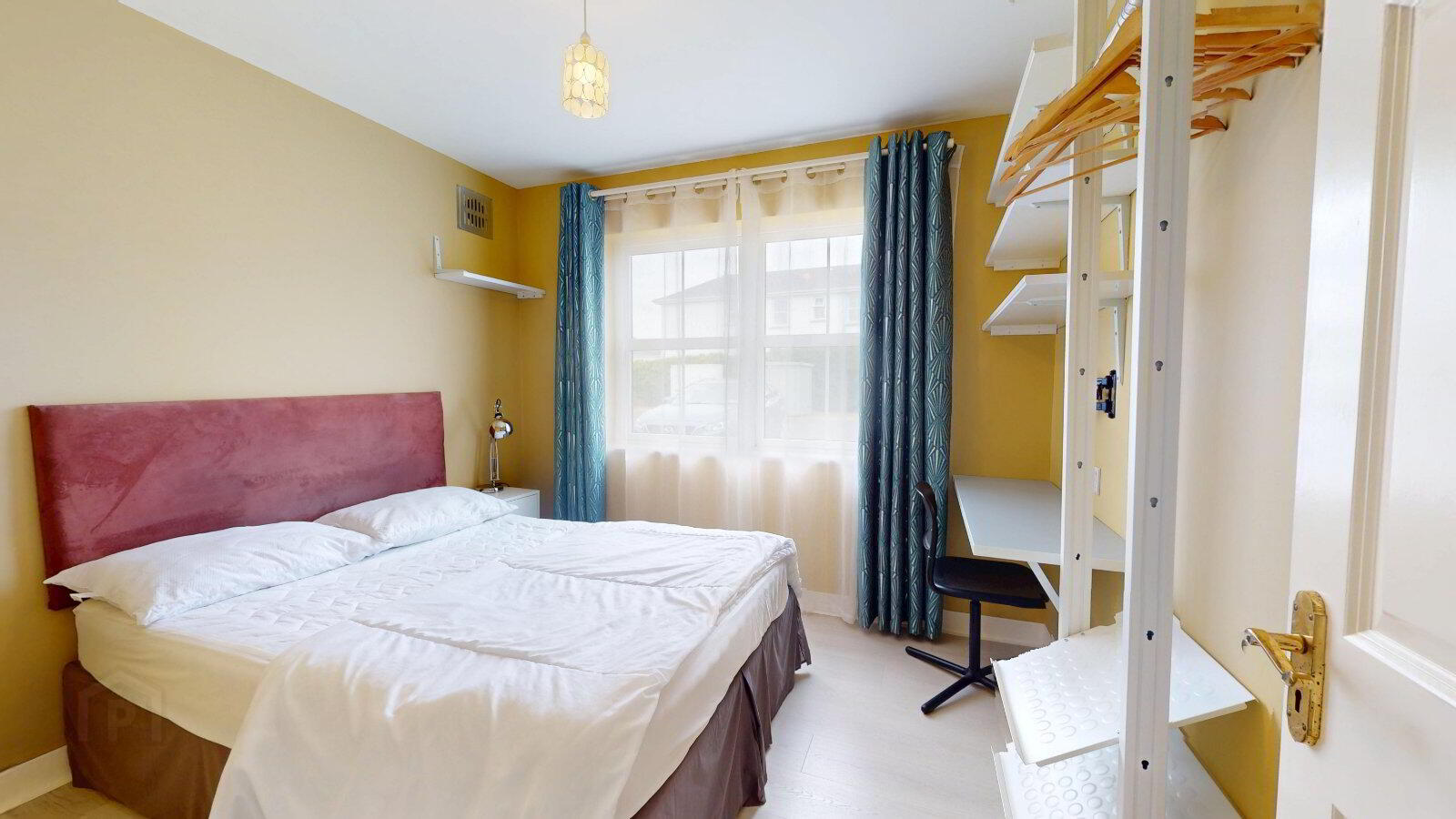 36 Castlegardens 8 of 20