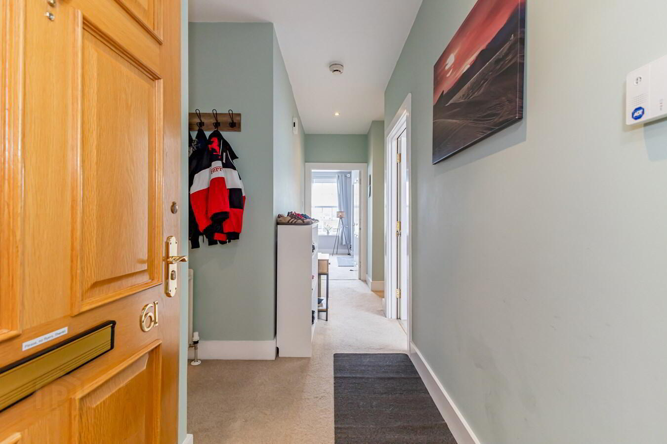 61 Lisburn Square 9 of 22