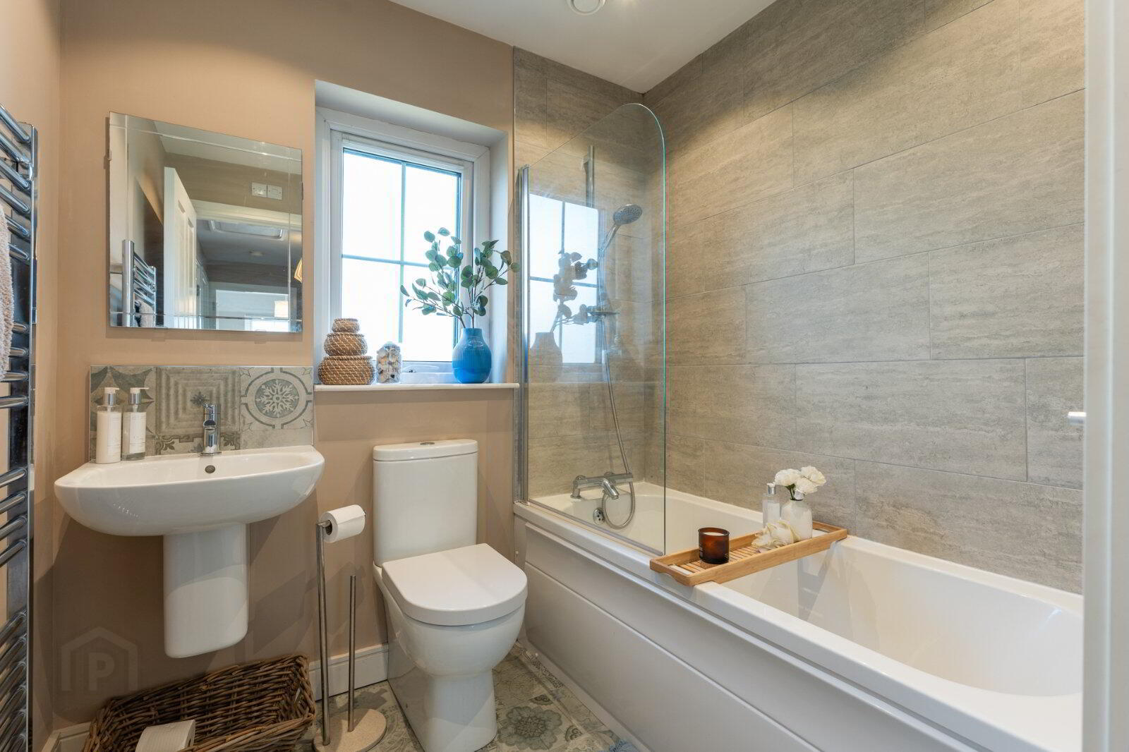 40 Ballyhenry Manor 23 of 33
