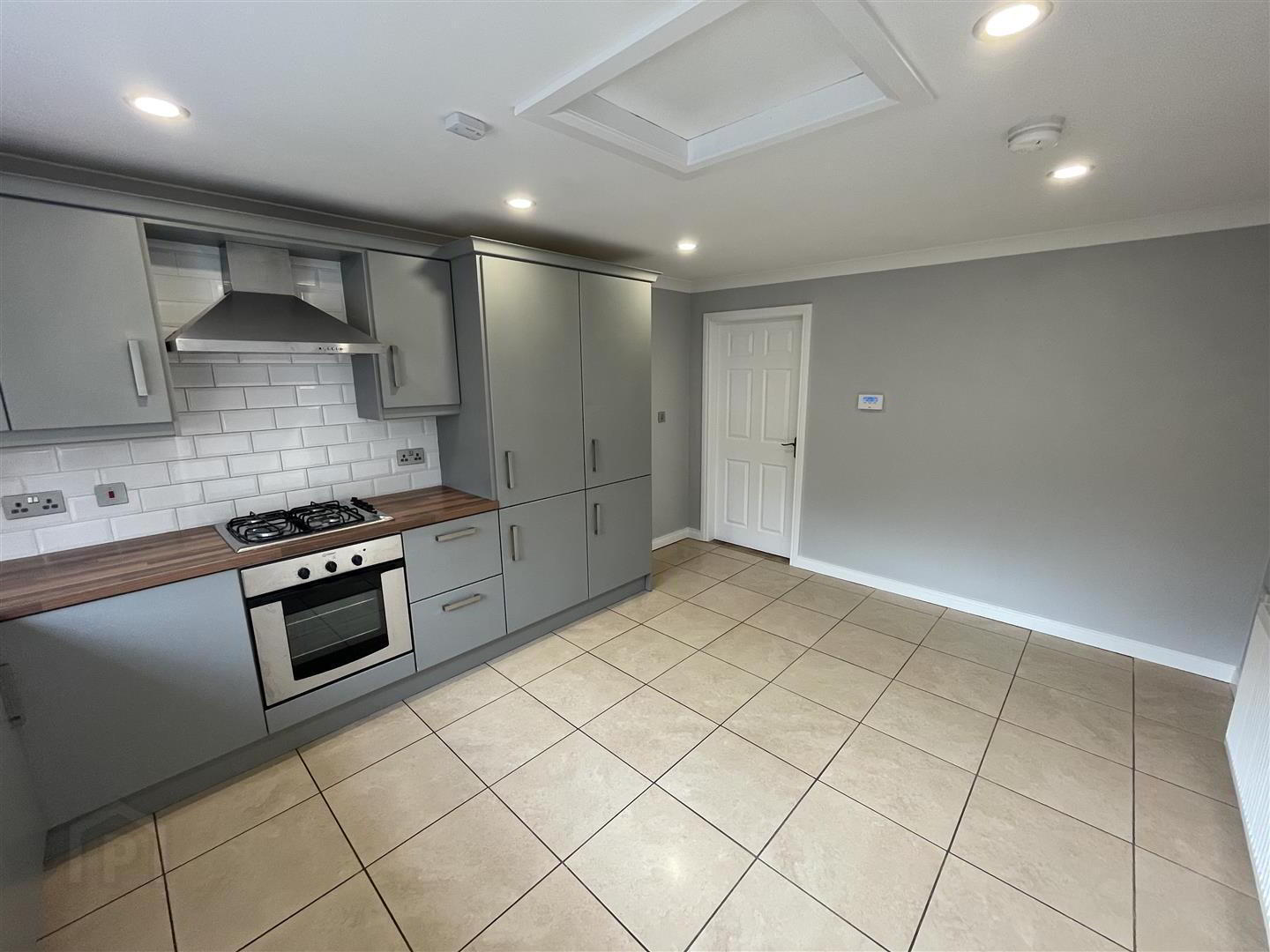 33 Rathfriland Road 5 of 21