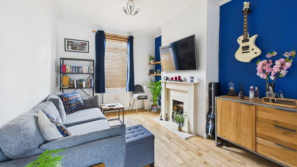 34 Albert Street 3 of 15