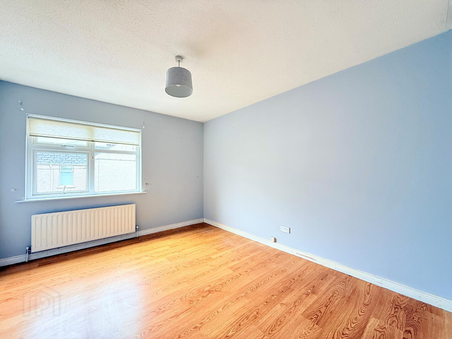2b Ladysmith Terrace 11 of 19