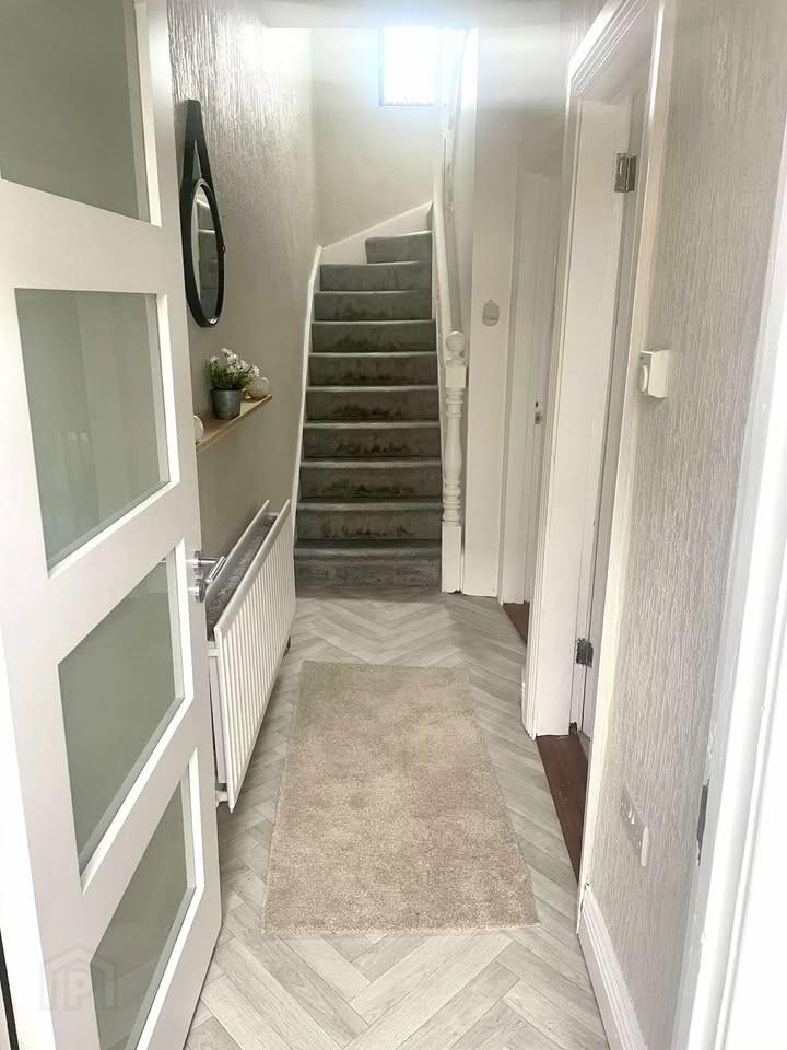 property description image