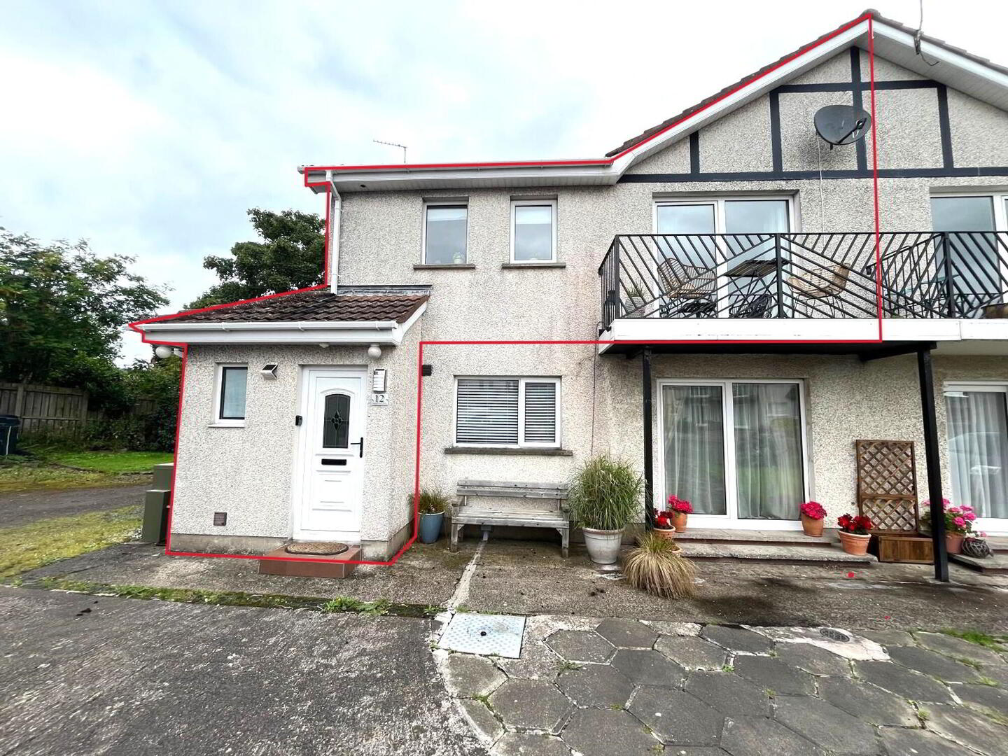 12 Seahaven Court 1 of 8