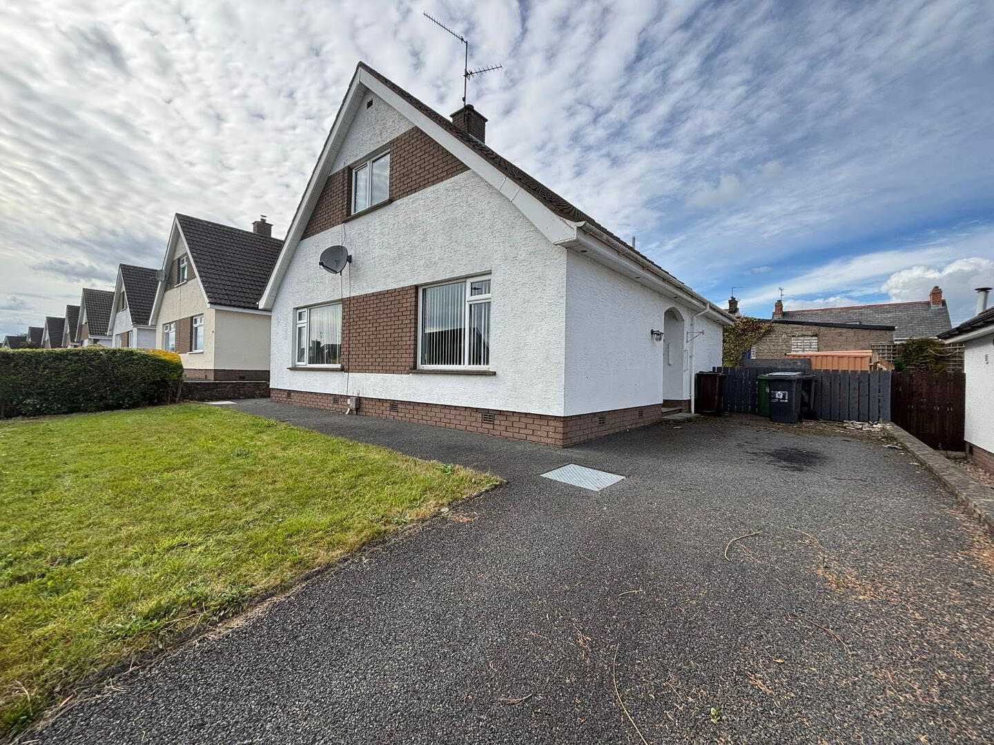 property description image