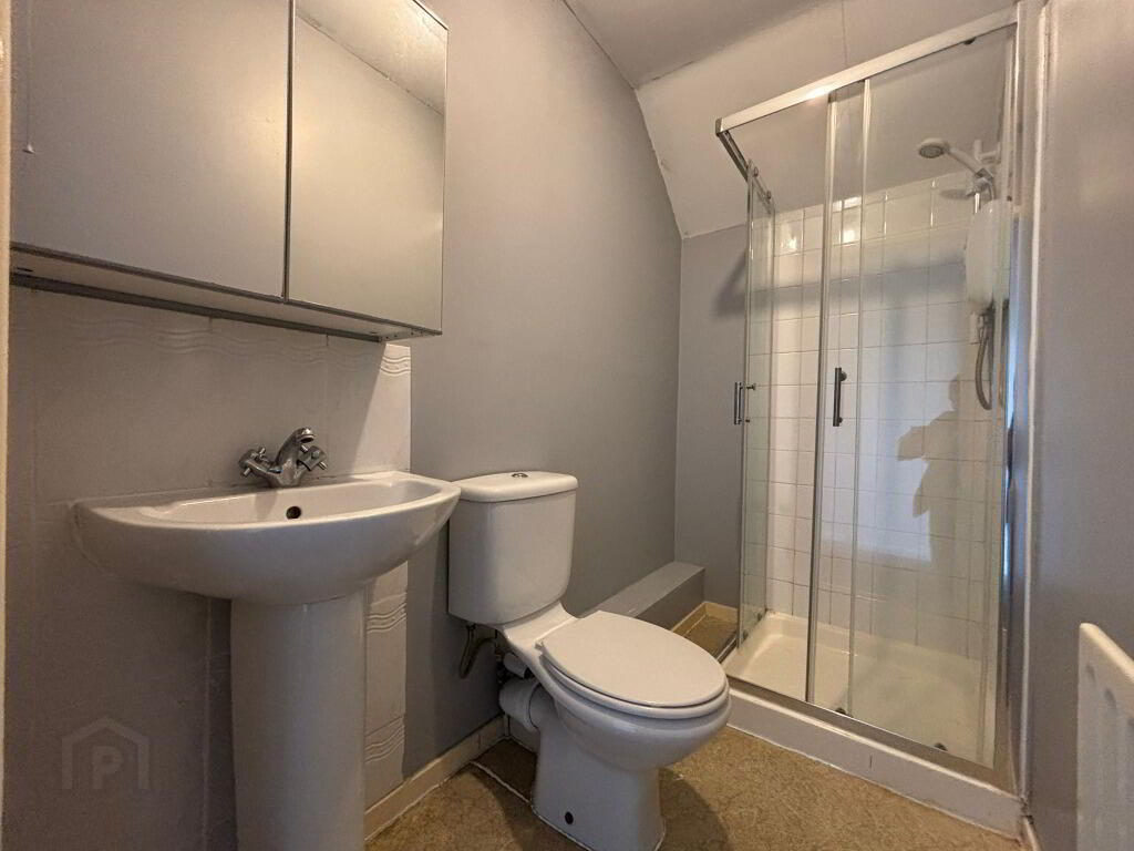12 Regency Manor 19 of 22