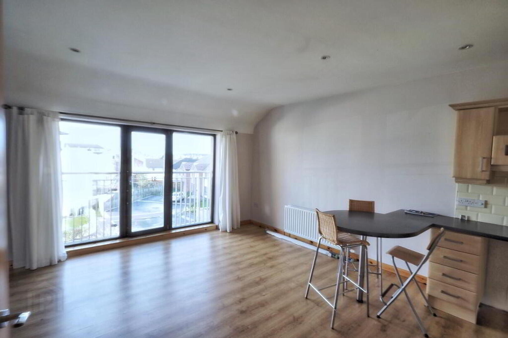 52g Shaftesbury Road 4 of 18