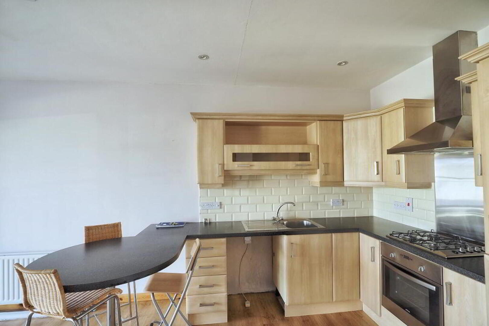 52g Shaftesbury Road 8 of 18