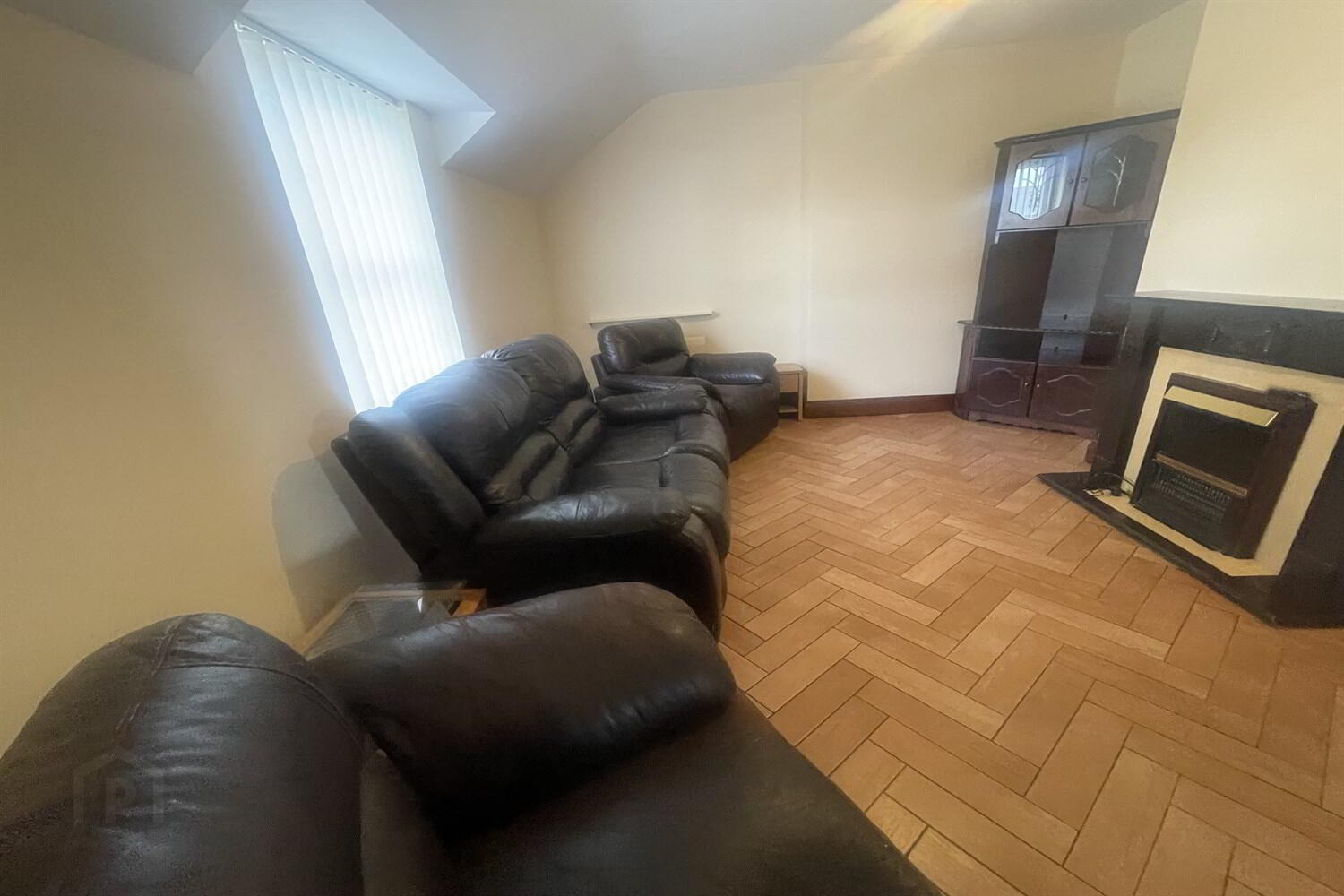 property description image