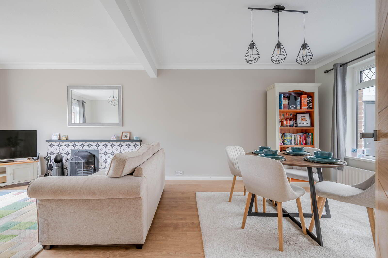 8 Glenholm Crescent 6 of 27