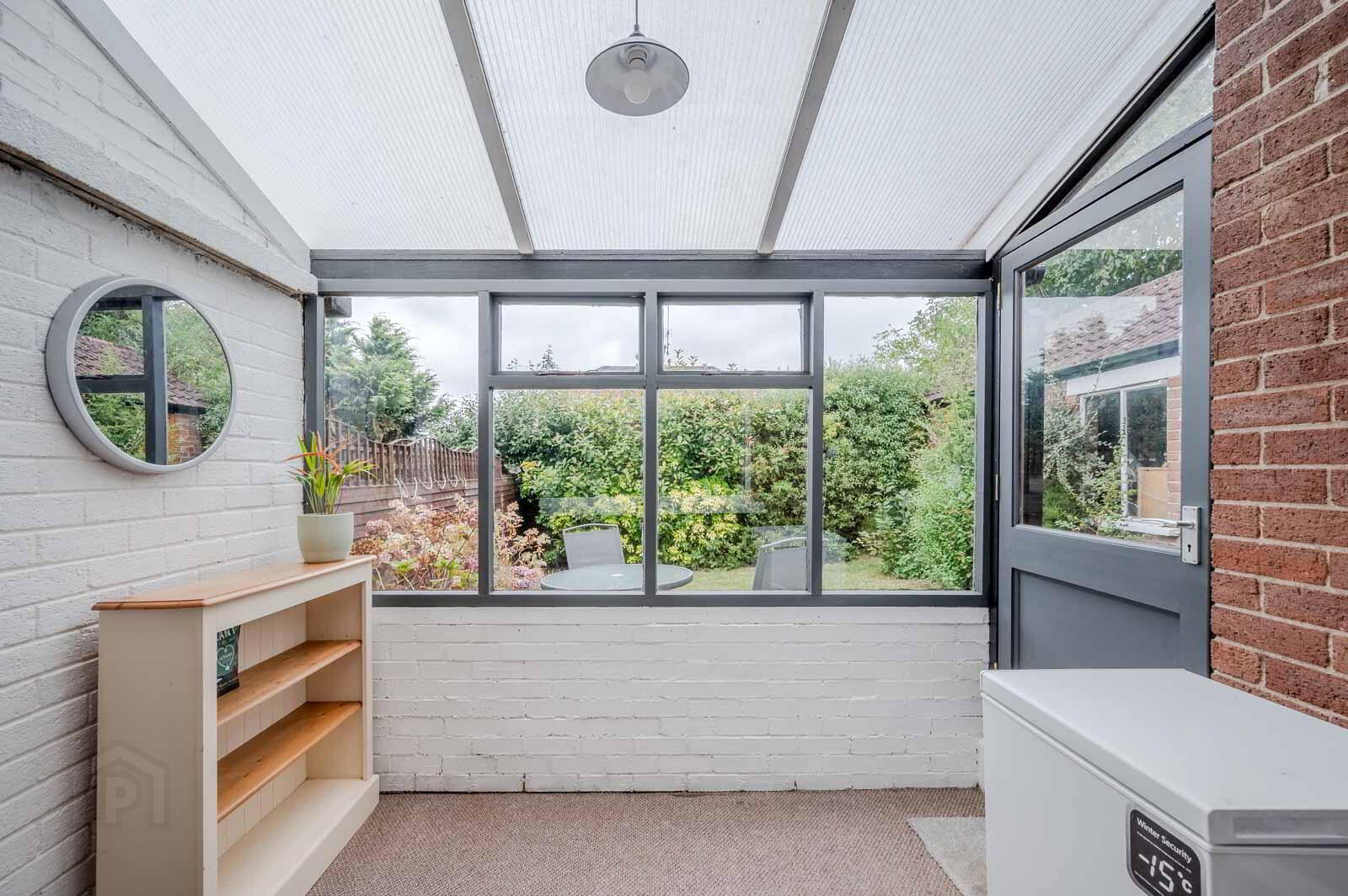 8 Glenholm Crescent 14 of 27