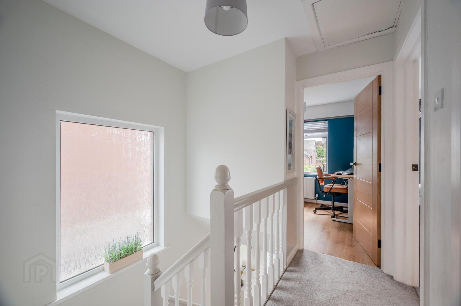 8 Glenholm Crescent 15 of 27