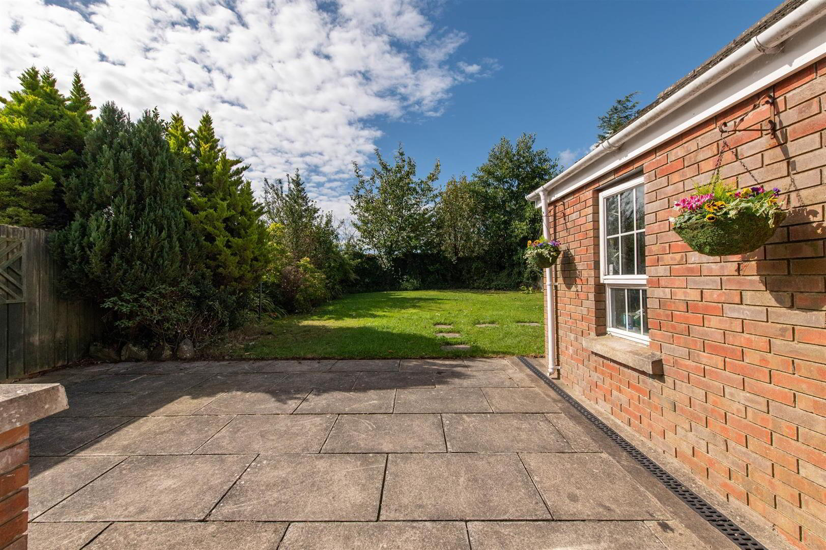 1 Demesne Avenue 23 of 34