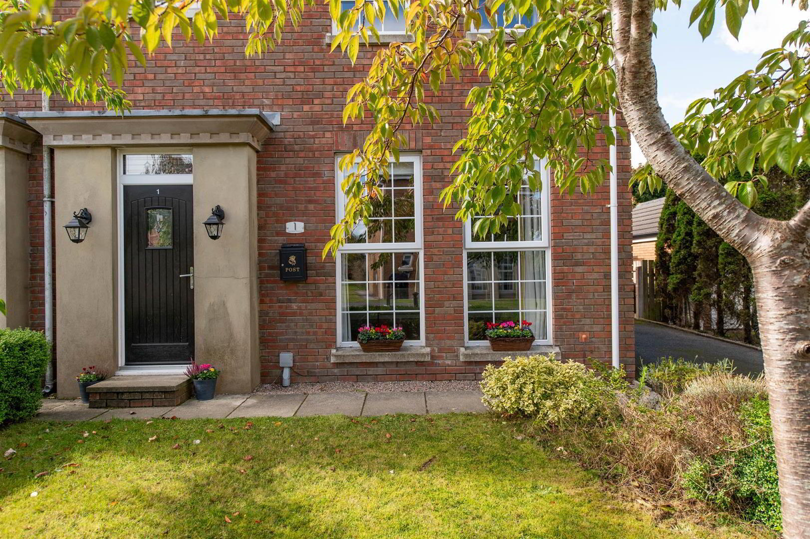 1 Demesne Avenue 31 of 34