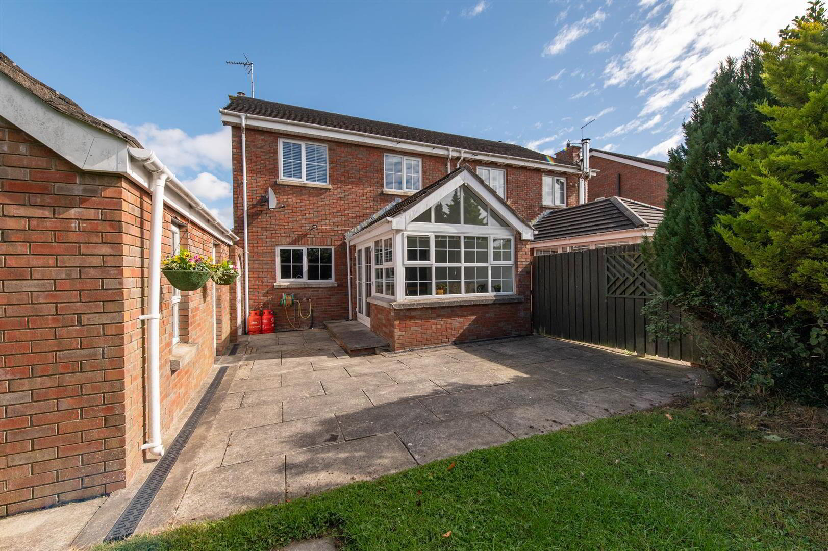1 Demesne Avenue 24 of 34