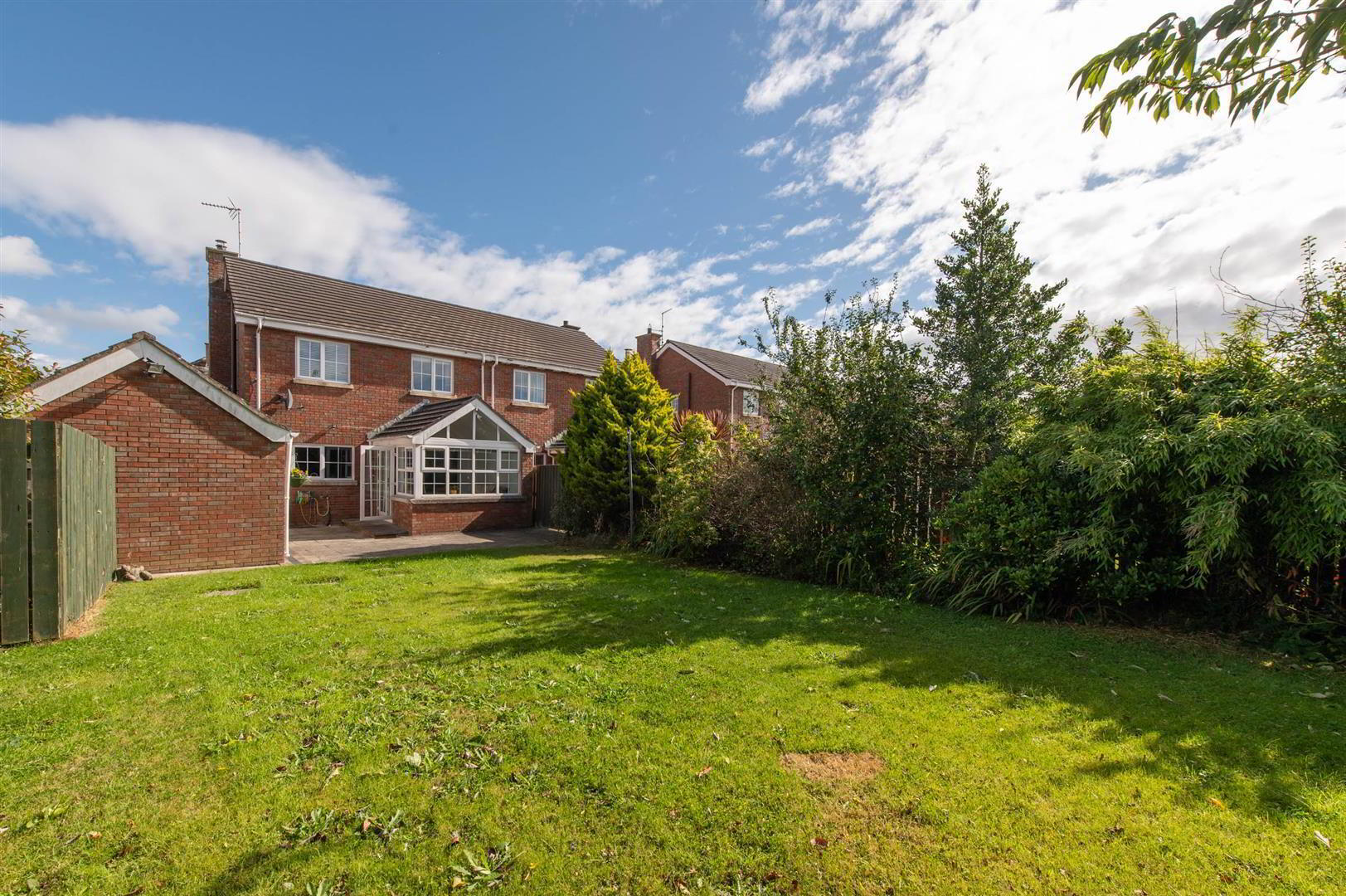 1 Demesne Avenue 29 of 34