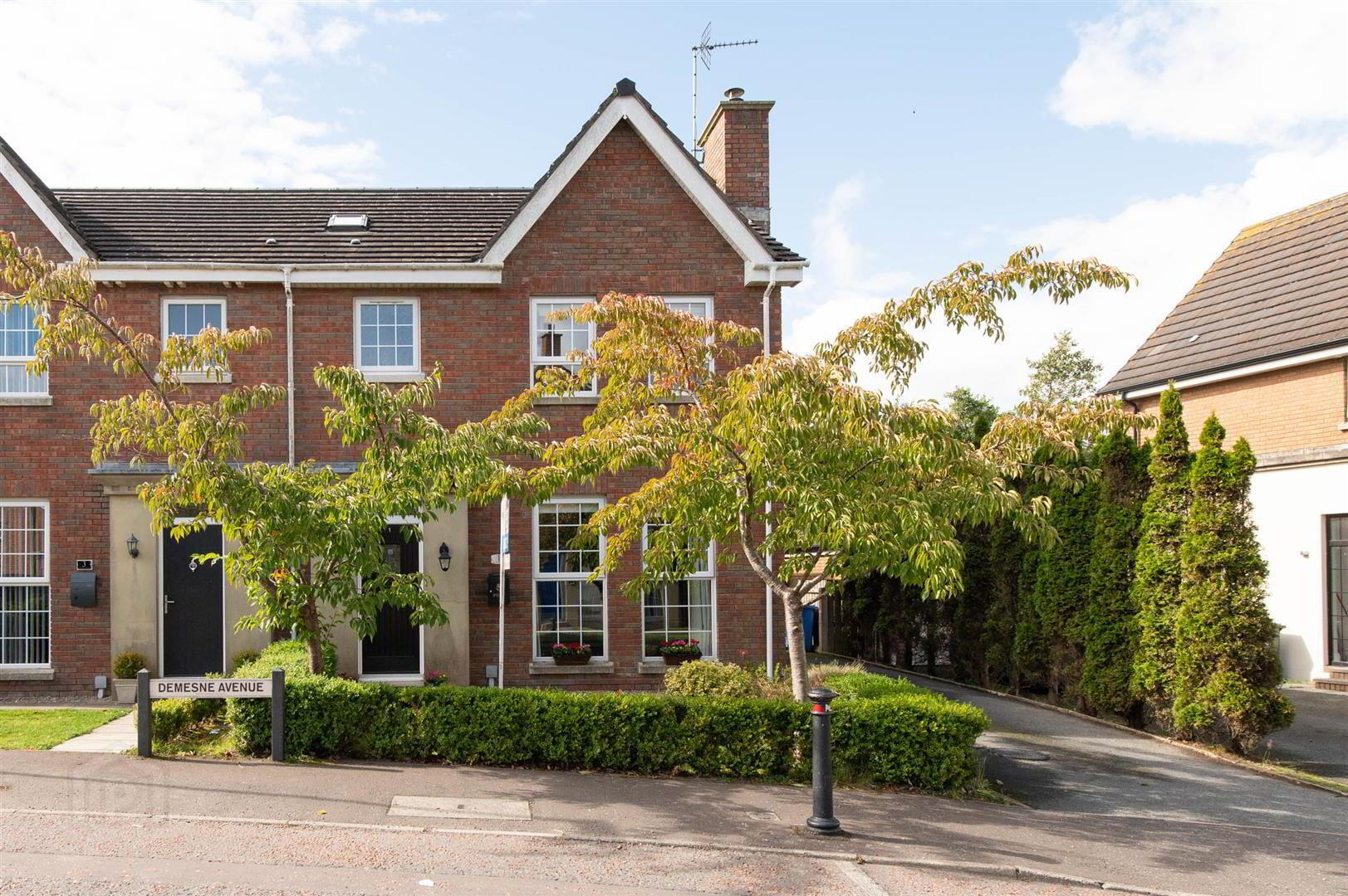 1 Demesne Avenue 32 of 34