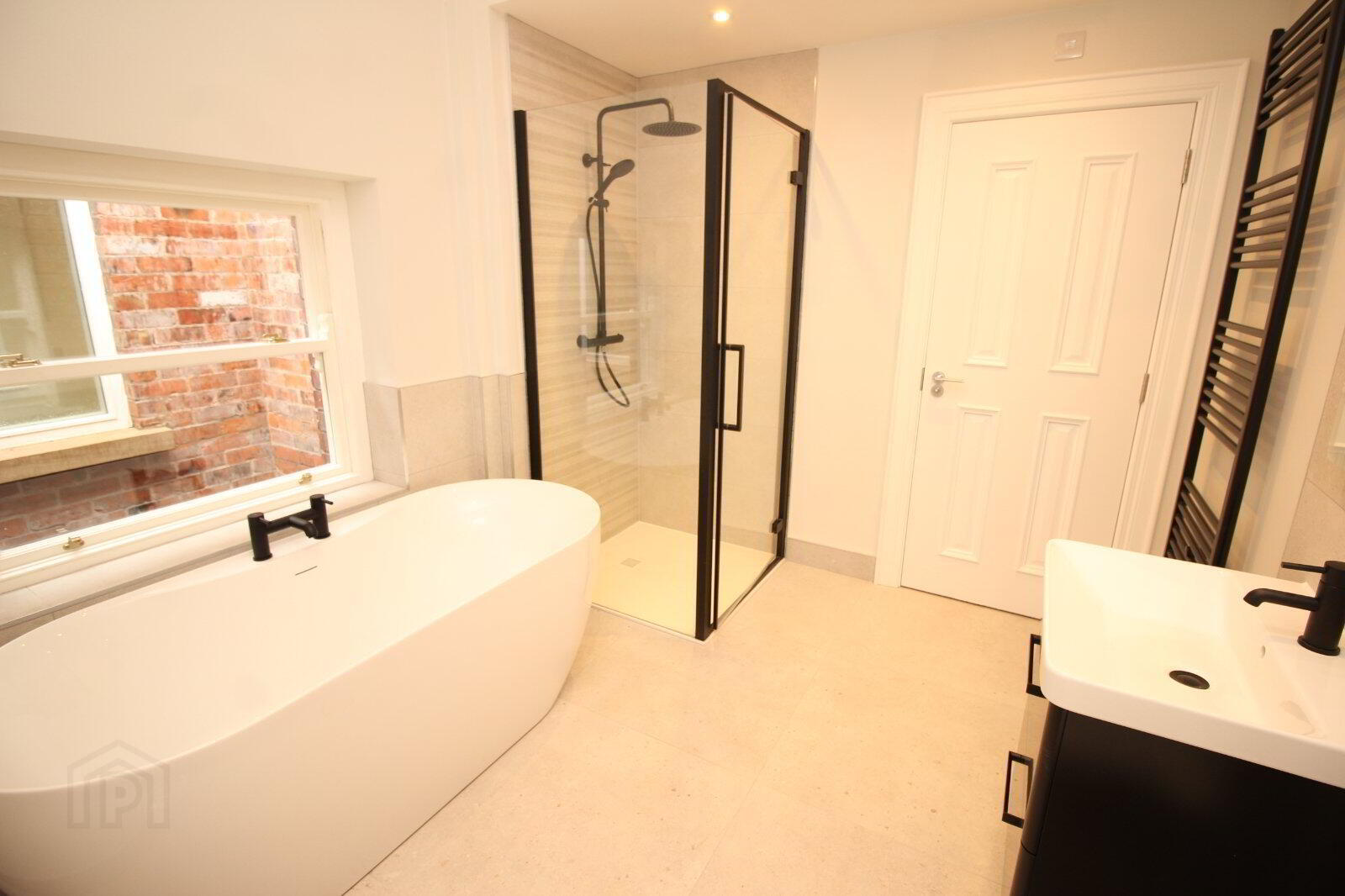 Apartment 23, 6 Lady Ishbel Boulevard 18 of 23