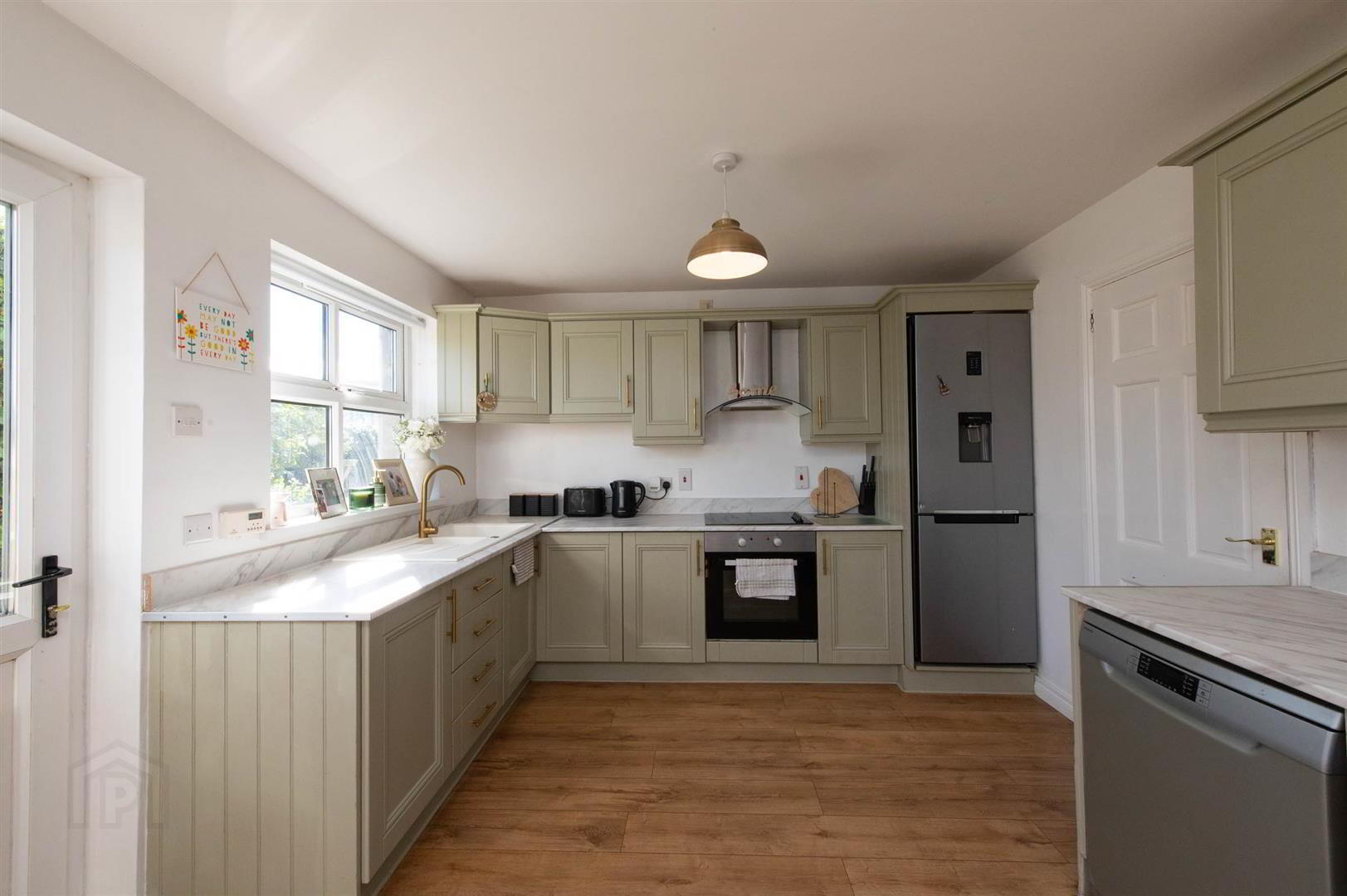 36 Vianstown Heights 6 of 33
