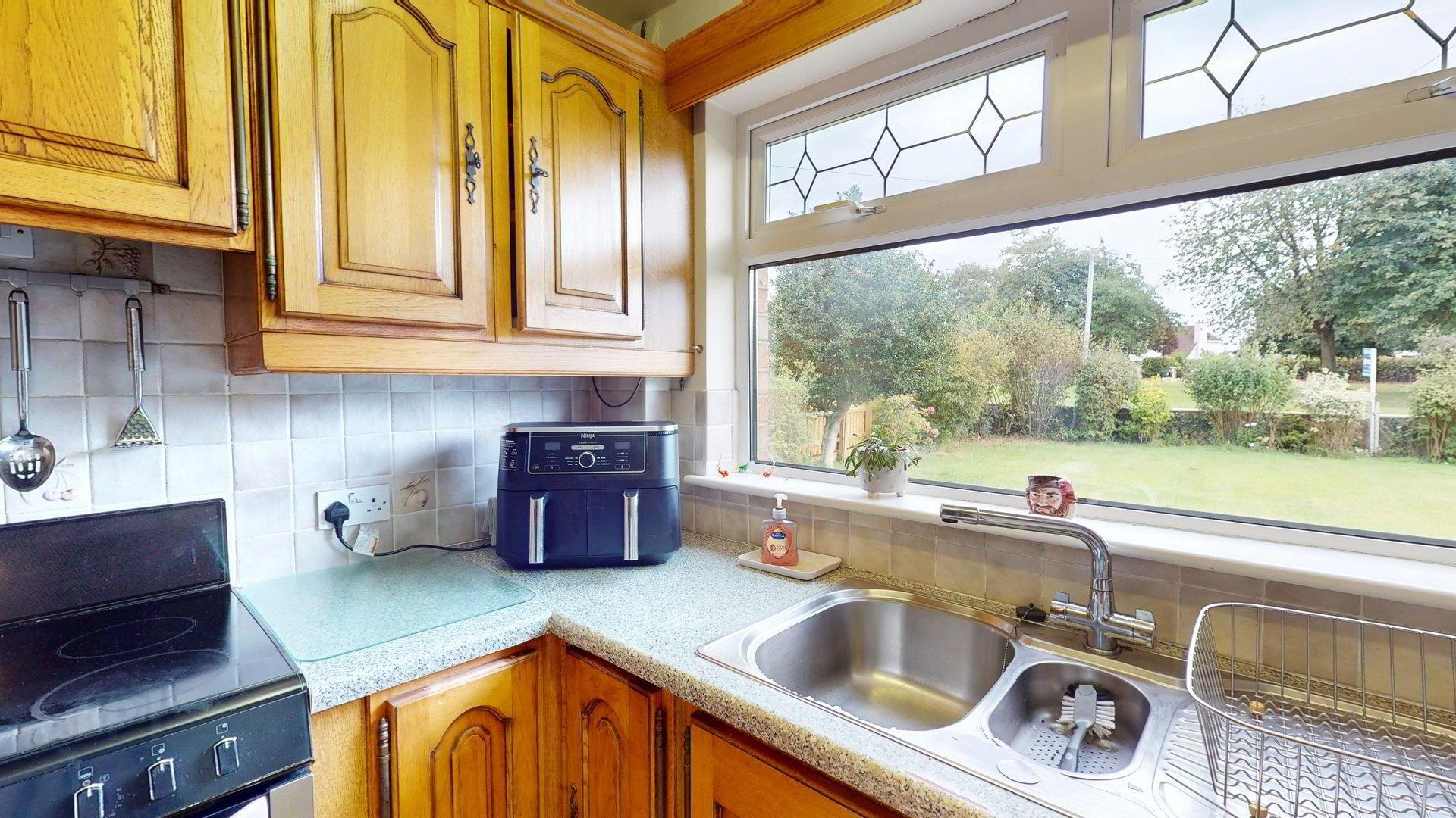 36 Rathmore Road 3 of 24