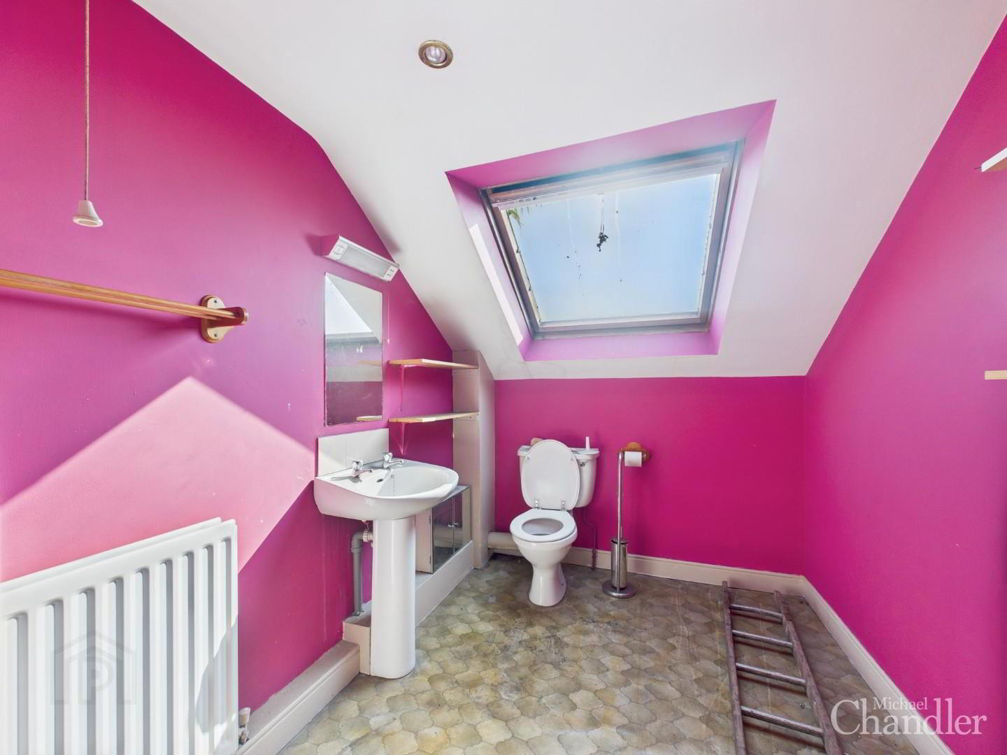 70 Downshire Road 18 of 24