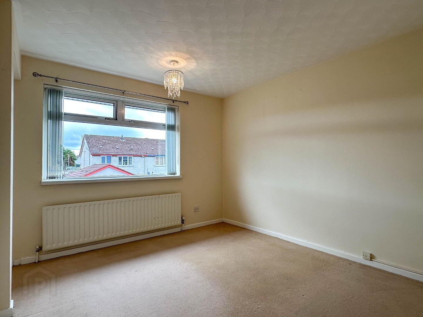 8 Redthorn Court 13 of 37