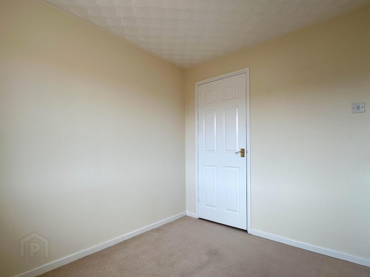 8 Redthorn Court 25 of 37