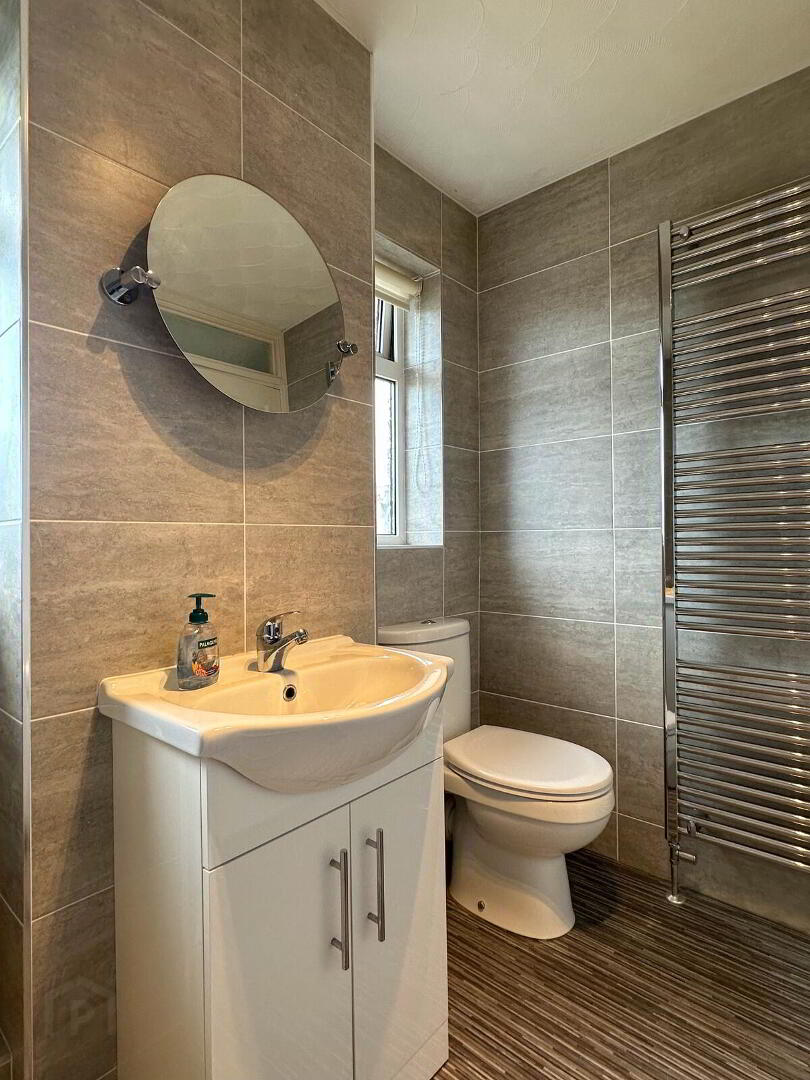 8 Redthorn Court 28 of 37