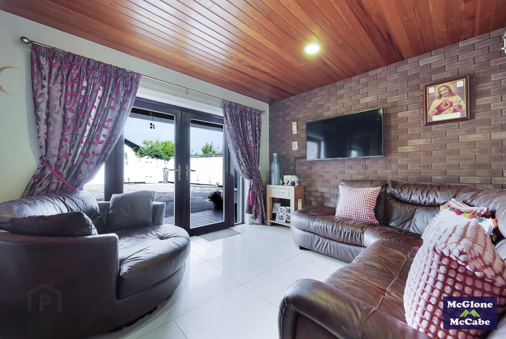 134 Stewartstown Road 27 of 55