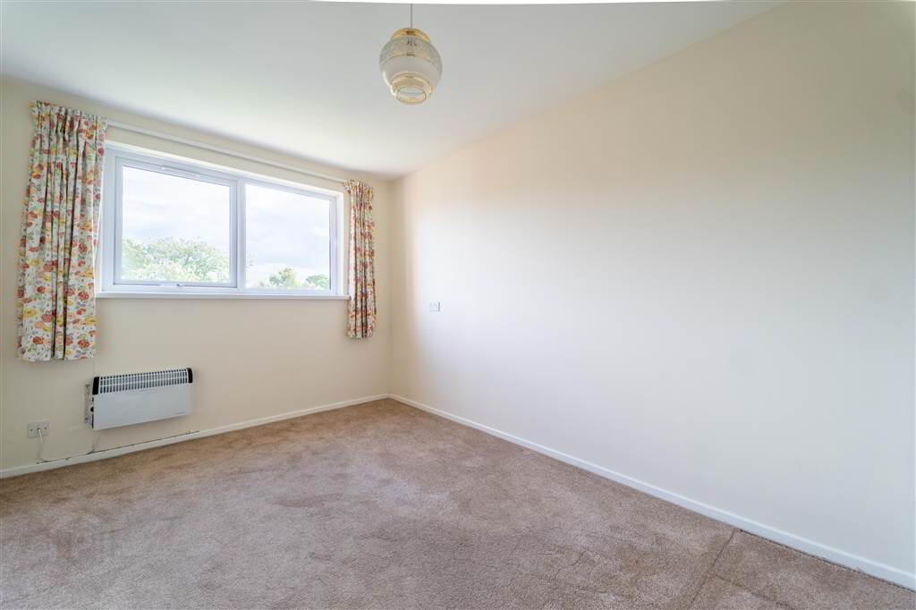 6 Ballyholme Court 9 of 13
