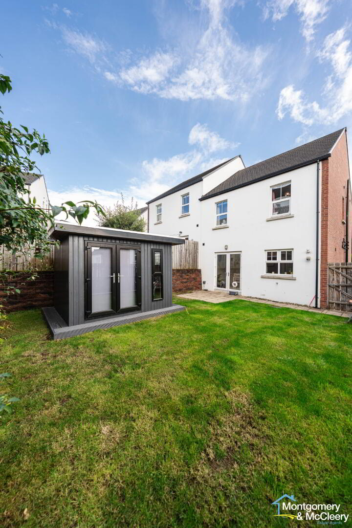 89 Birch Hill 18 of 18