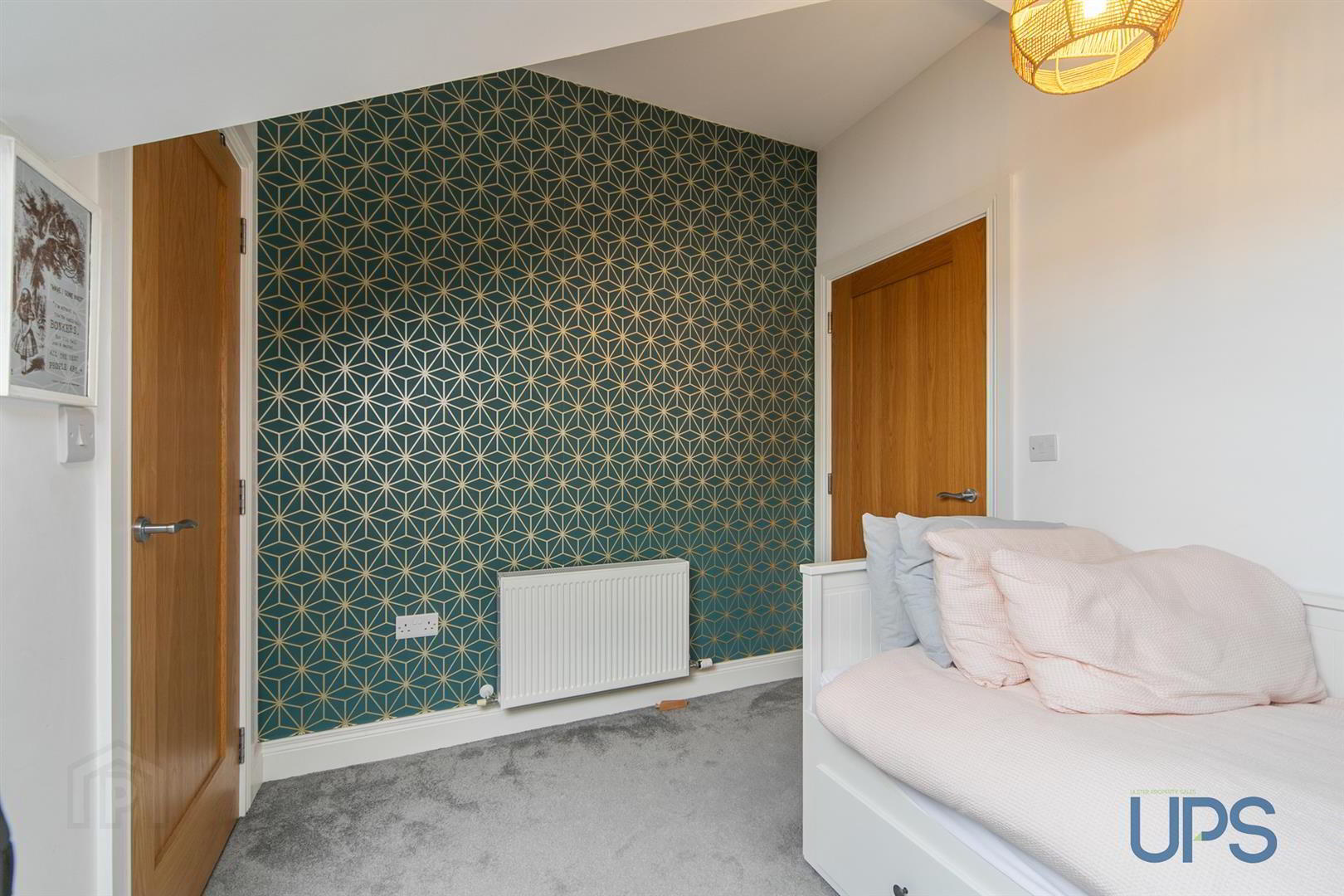 Apartment 8 2 Eaton Park 15 of 28