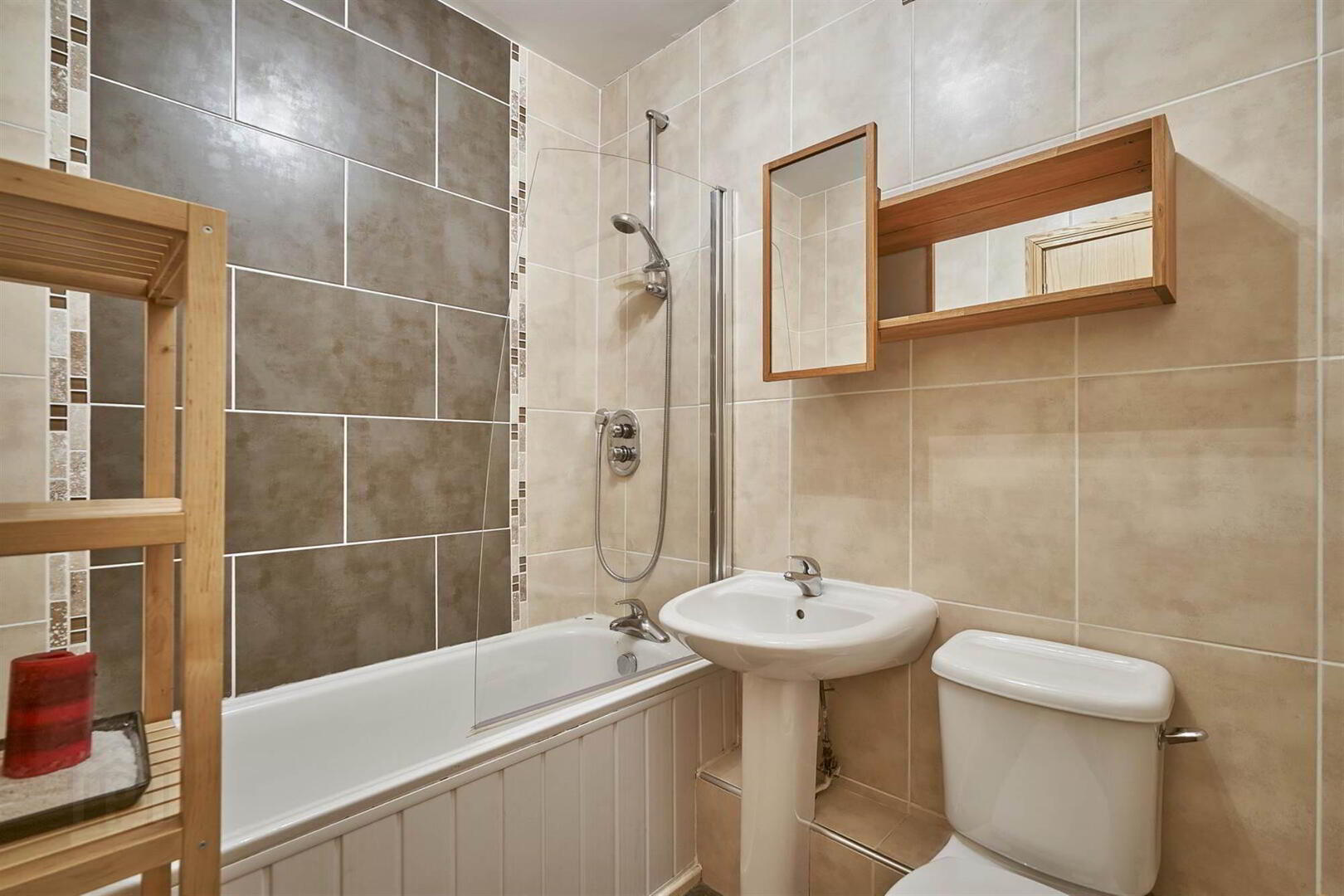 Apt 2 67a, Ballygowan Road 17 of 21