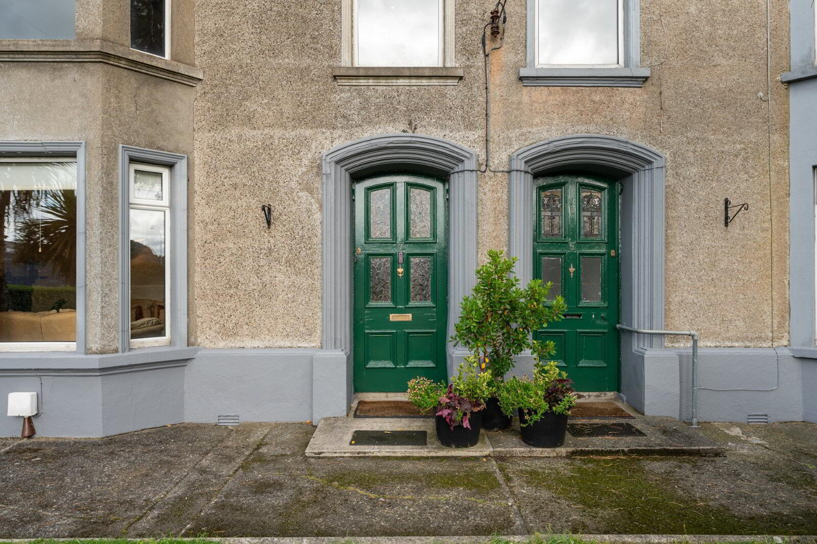 property description image