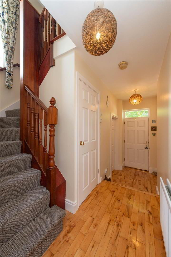 11 Demesne Road 5 of 27