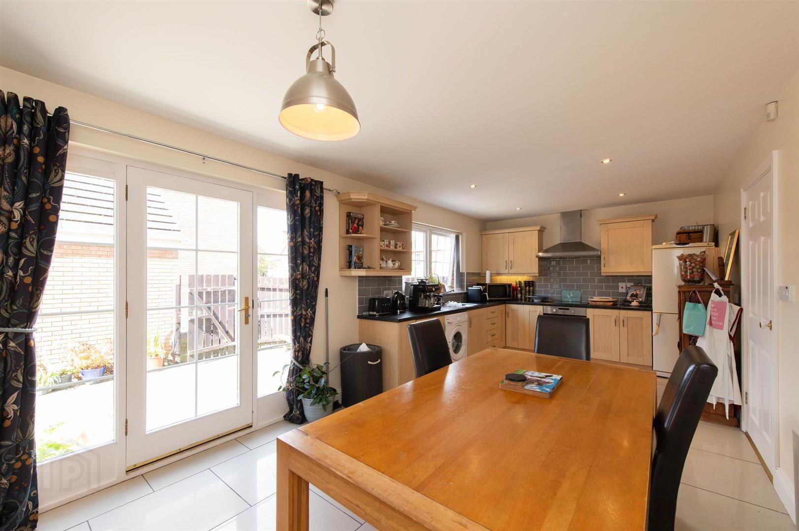 11 Demesne Road 11 of 27