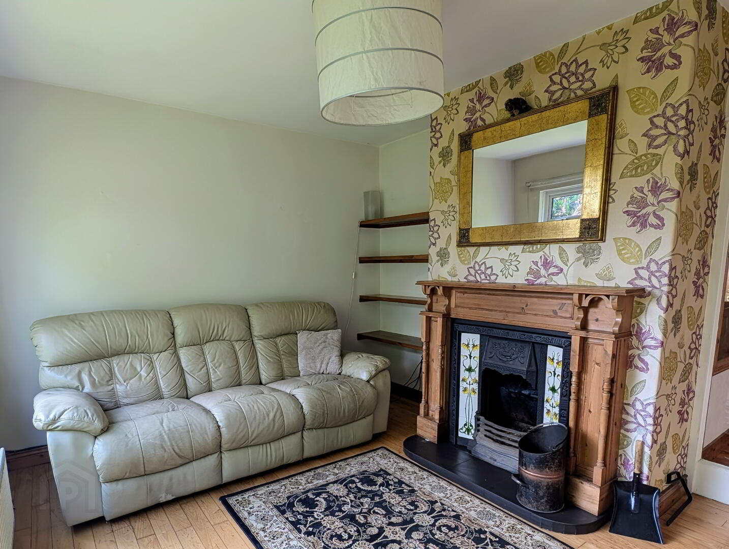 9 Riverview Avenue 7 of 34