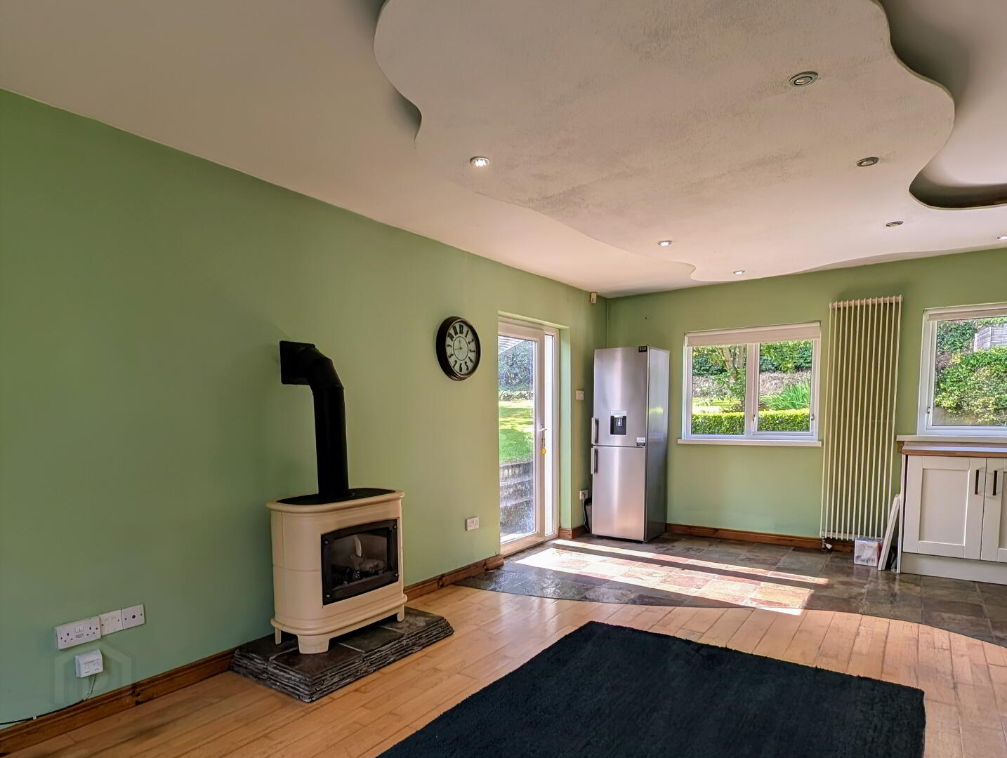 9 Riverview Avenue 13 of 34