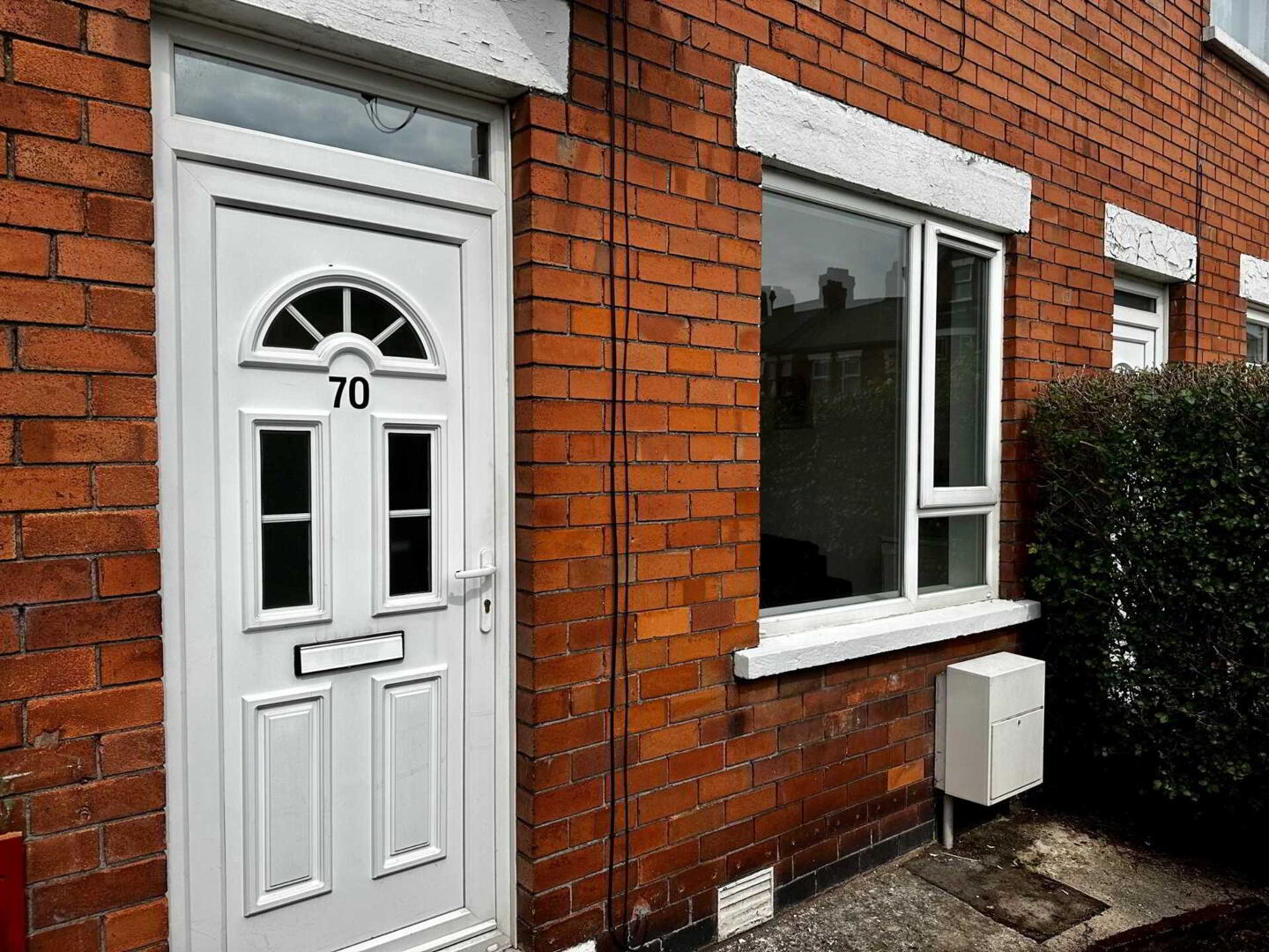 property description image