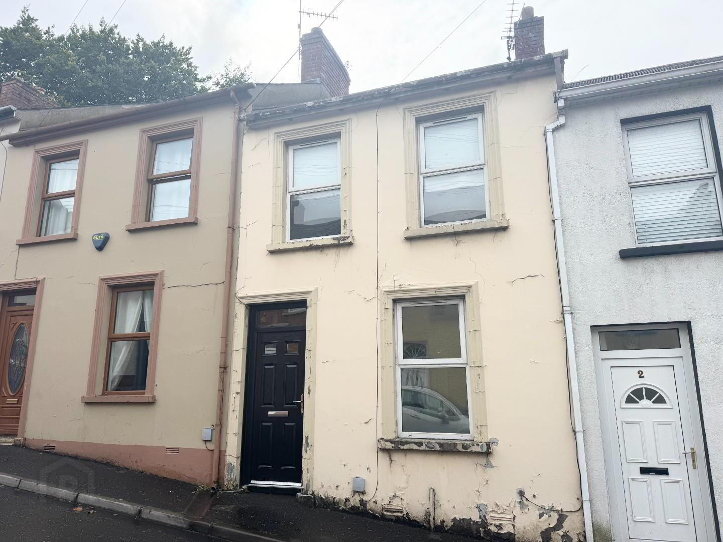 4 Dervock Street 1 of 11
