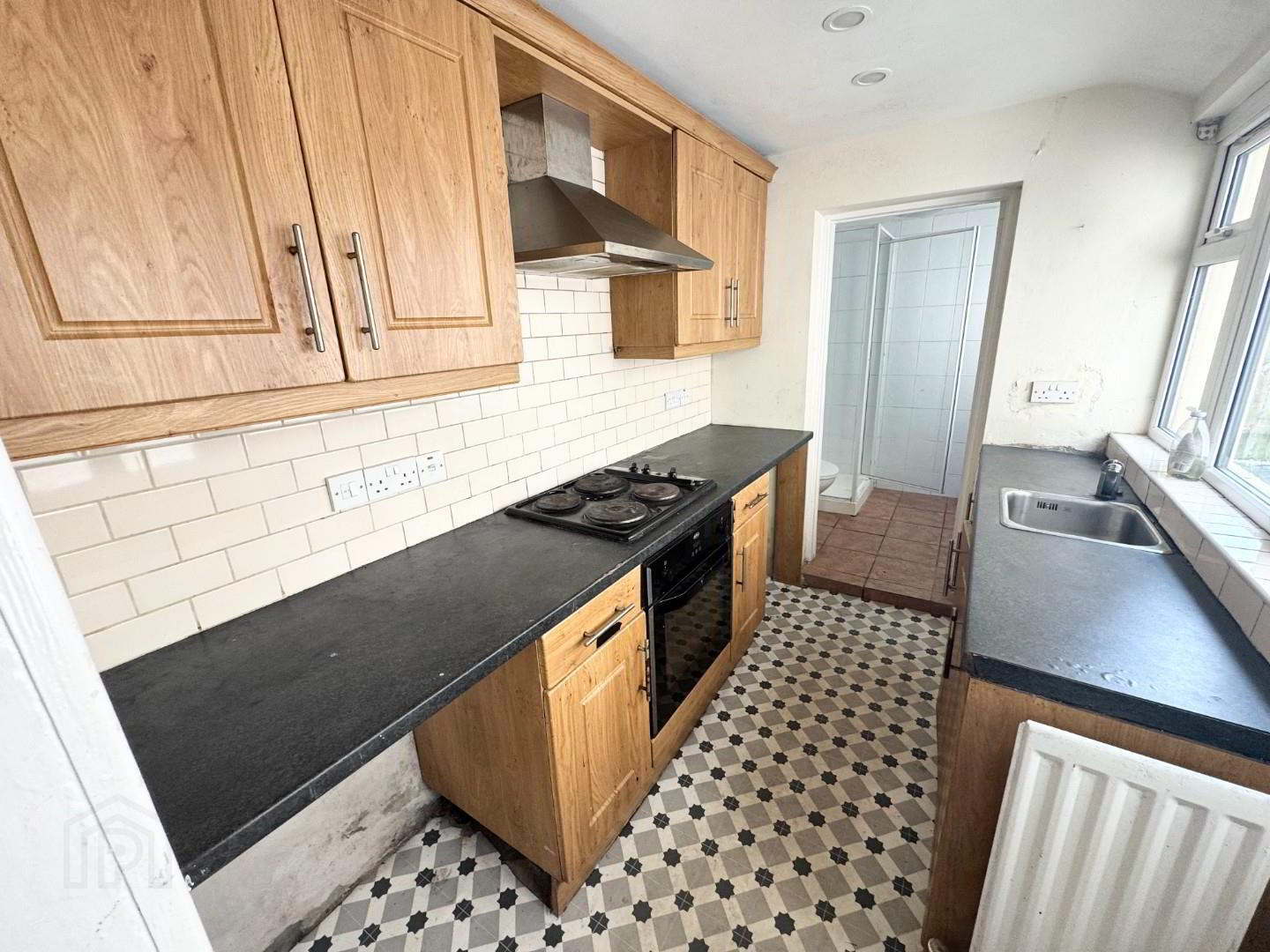 4 Dervock Street 5 of 11