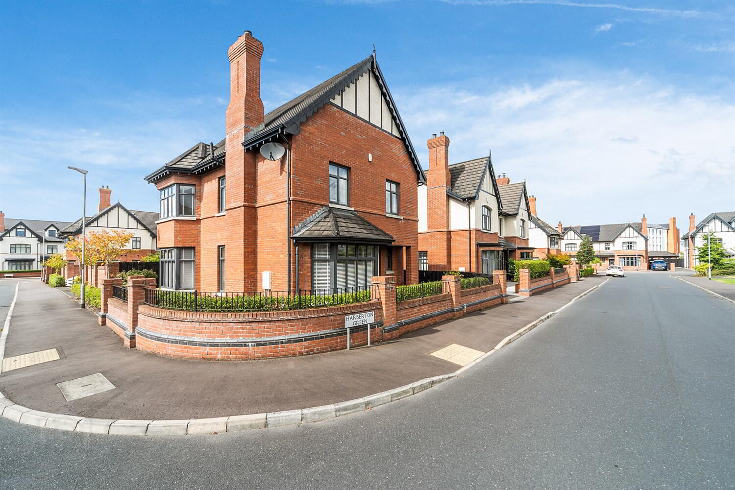 1 Harberton Lane 1 of 27