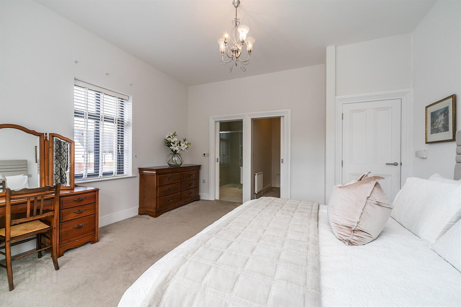 1 Harberton Lane 14 of 27