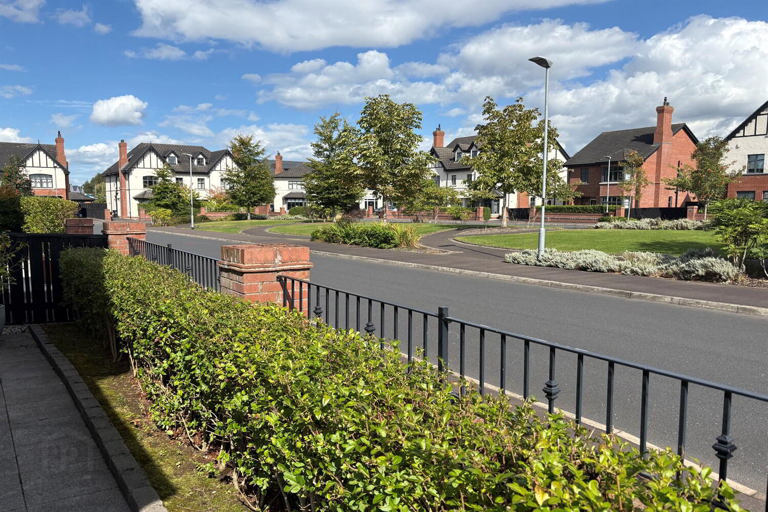 1 Harberton Lane 26 of 27