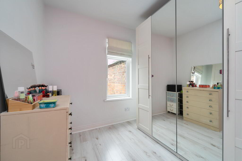 140 Connsbrook Avenue 17 of 28