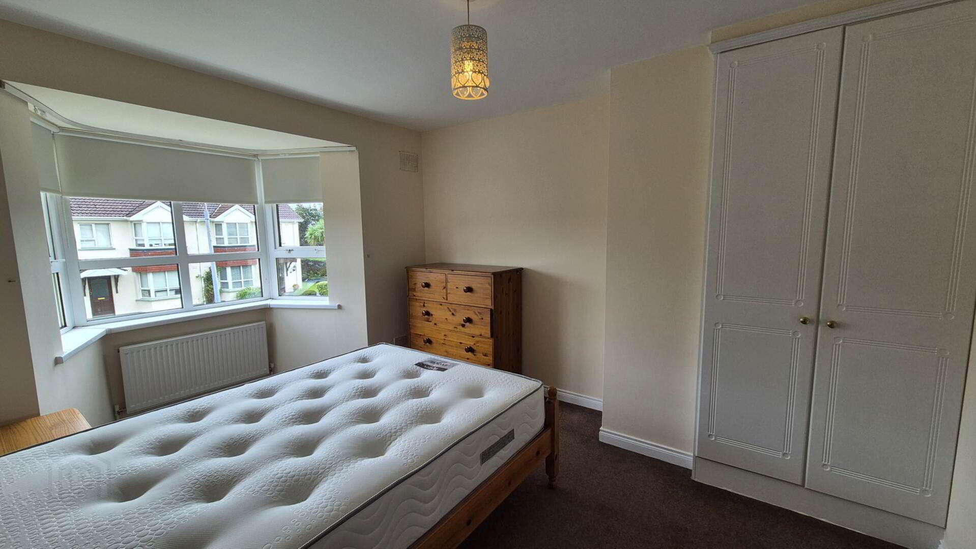 14 Whitethorn Park 9 of 20