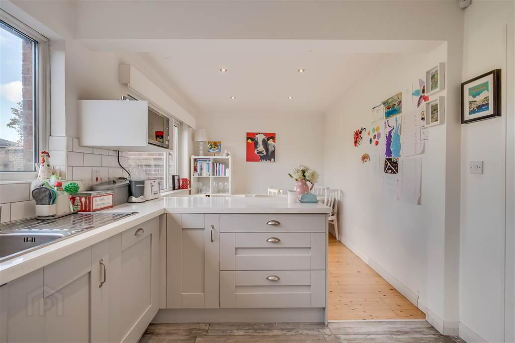 30 Prince Edward Park 6 of 17